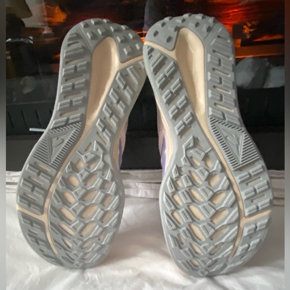 NWT Nike Sz-7 Women's Juniper Trail Gorgeous Stylish Walking Athletic Sneakers🤍🩷 - Picture 11 of 16